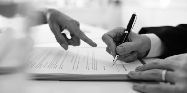 Derecho Inmobiliario / Abogados Inmobiliarios Olmeda de las Fuentes · Asesoramiento en Hipotecas